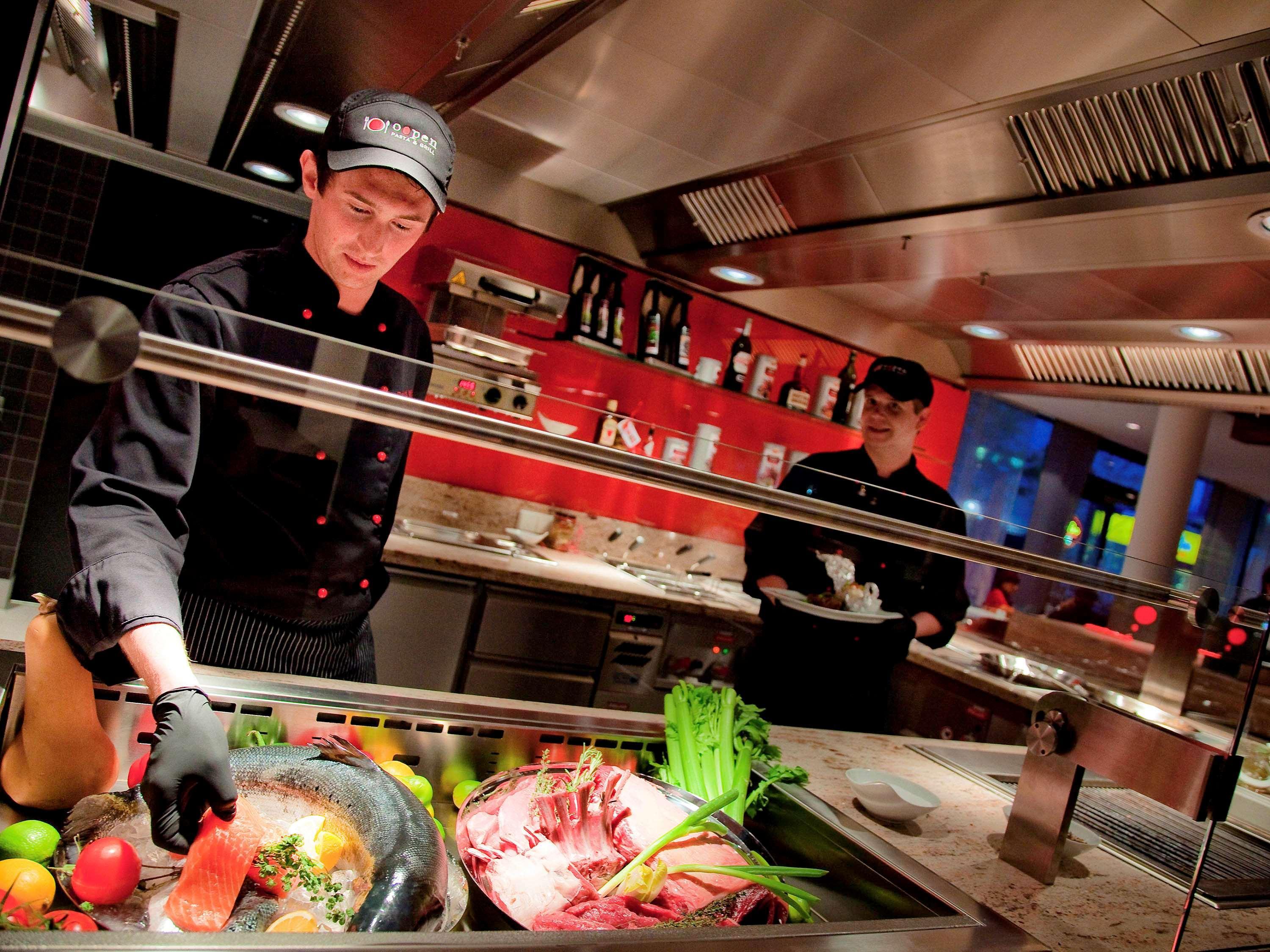 Ibis West Hotel 3*